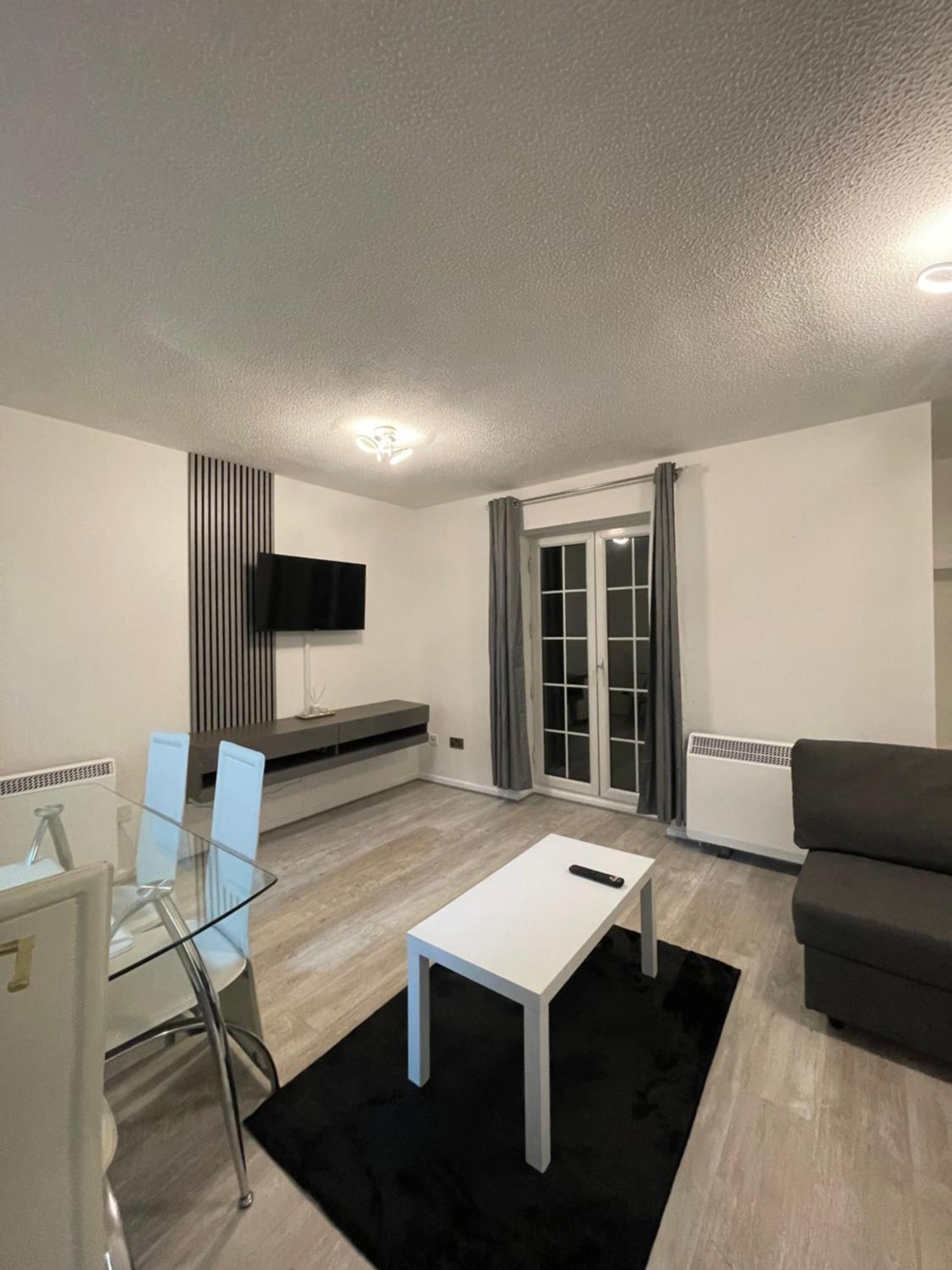 Cardiff Bay Apartment With Parking Exterior foto